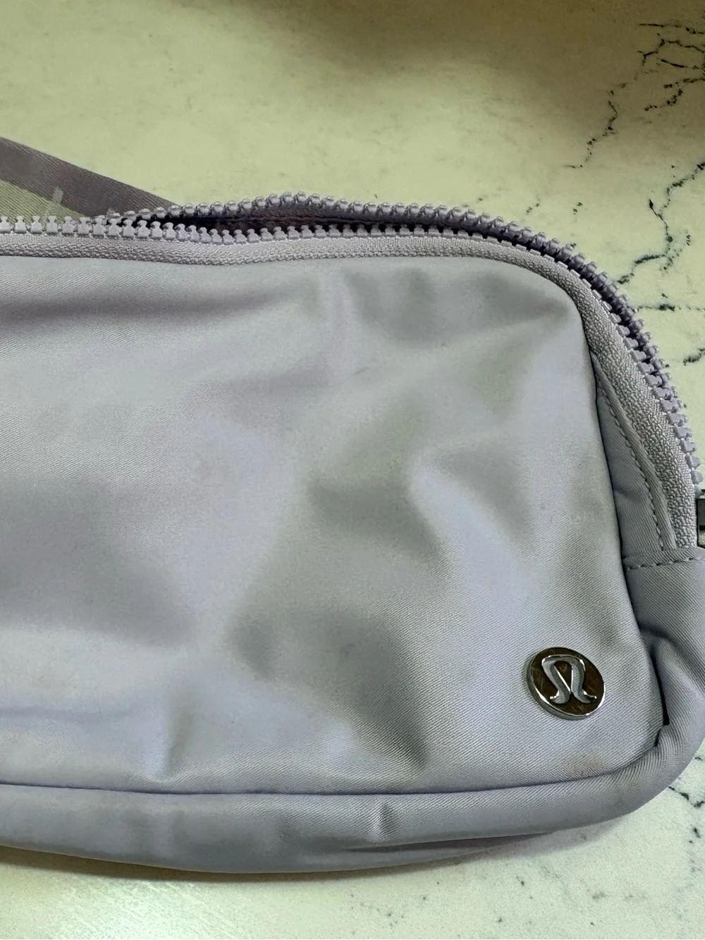 Lululemon Everywhere Belt Bag 1L Wordmark Strap Lavender Lilac Purple O/S